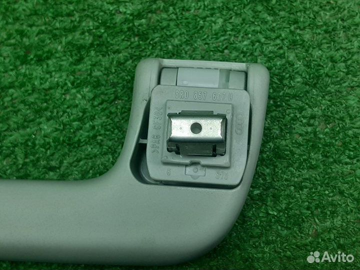 Ручка потолочная Audi Q3 8UB cczc 2013