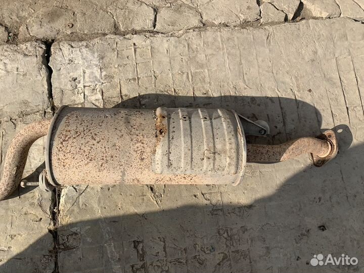 Глушитель (задняя часть ) Mitsubishi Pajero 2