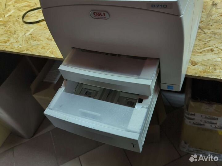 Принтер лазерный мфу oki b710