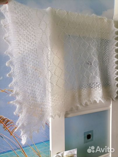 Пуховый платок шаль