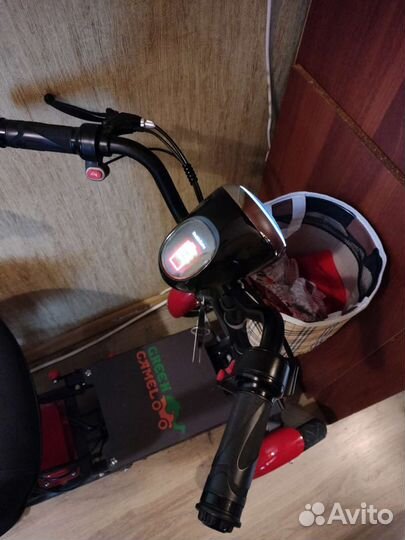 Электросамокат GreenCamel Colt 501