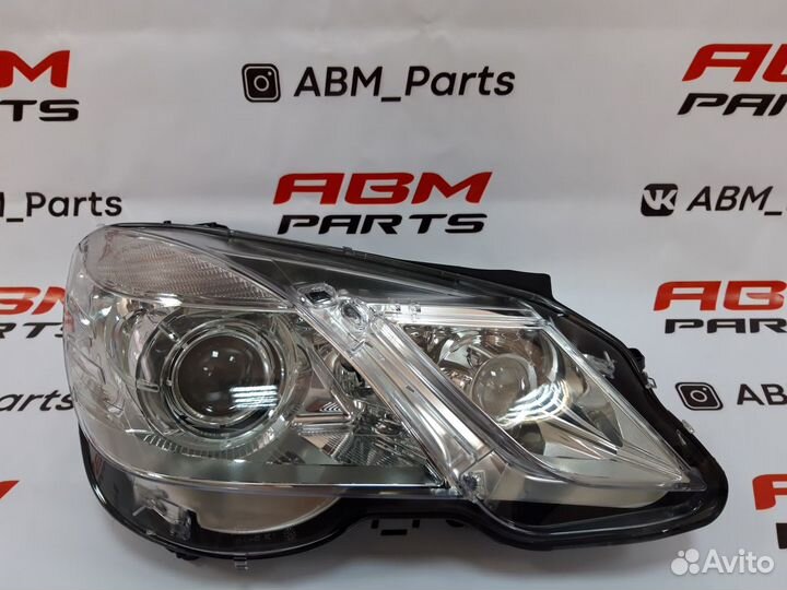 Фара правая на Mercedes E-Class W212 До рестайлинг