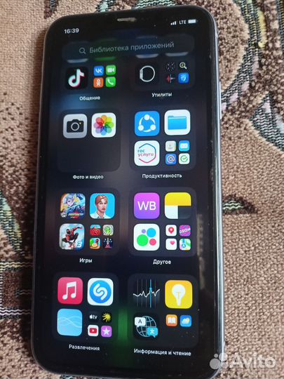 iPhone 11, 128 ГБ