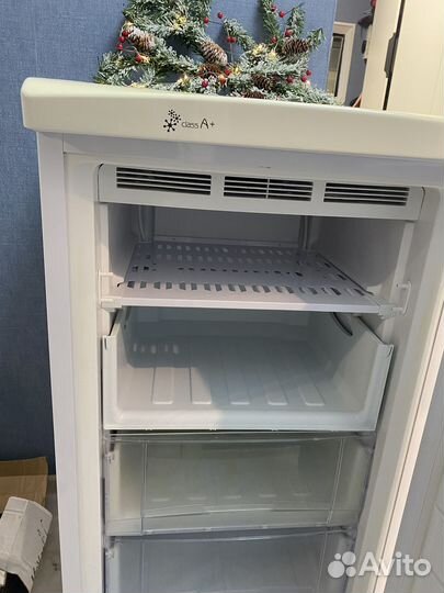 Морозилка Nord