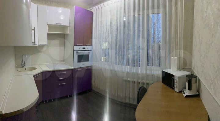 2-к. квартира, 46 м², 3/9 эт.