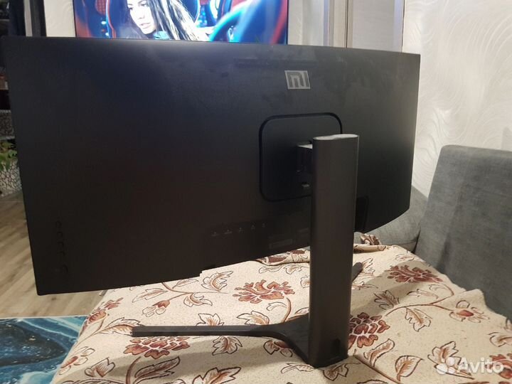 Монитор Xiaomi Mi Curved Gaming Monitor 34