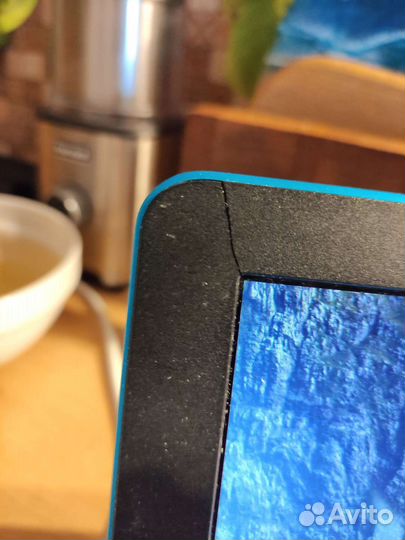 Ноутбук asus e202s + кожаная сумка asus