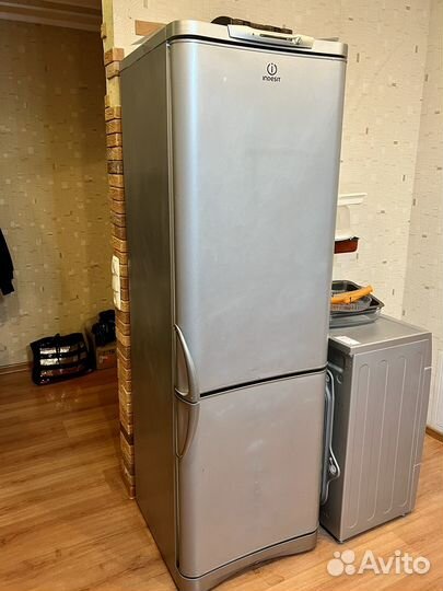 Холодильник indesit no frost