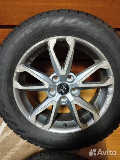 Продаю комплект колес r17 на Hyundai IX35