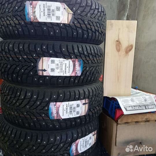 Nokian Tyres Hakkapeliitta 9 225/55 R17 101