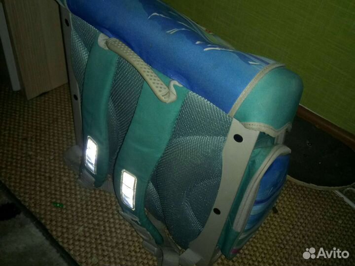 Школьный рюкзак отличный