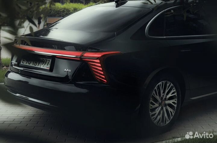 Требуется водитель бизнес класс