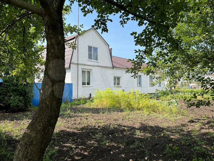 Дом 101,7 м² на участке 29,6 сот.