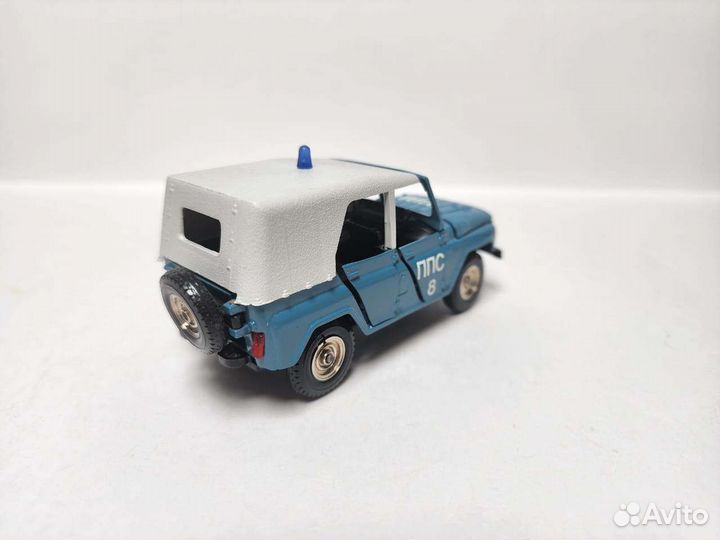 УАЗ 469 ппс 1:43