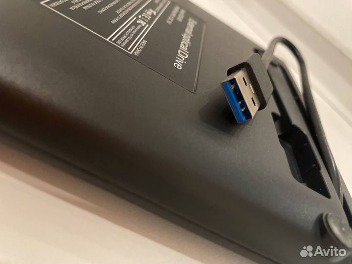 Оптический привод для CD / DVD дисков