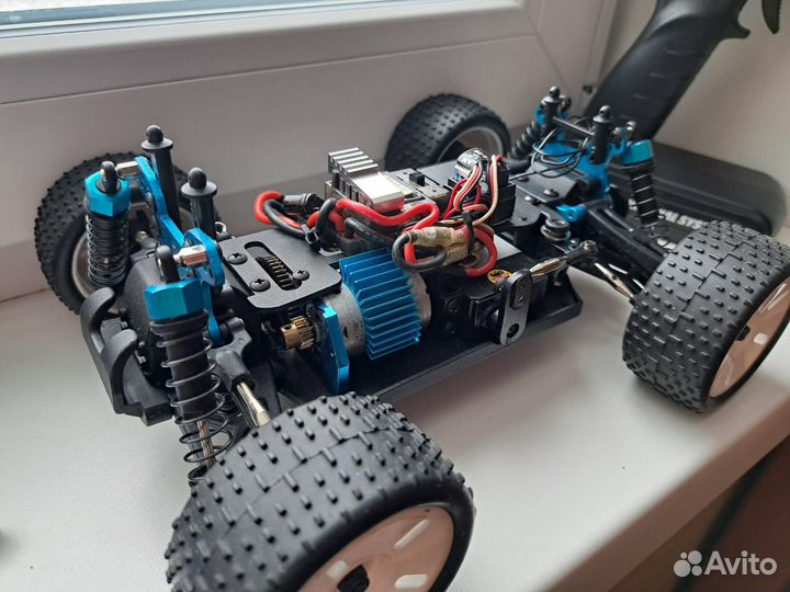 Машинка на радиоуправление HSP 1/16