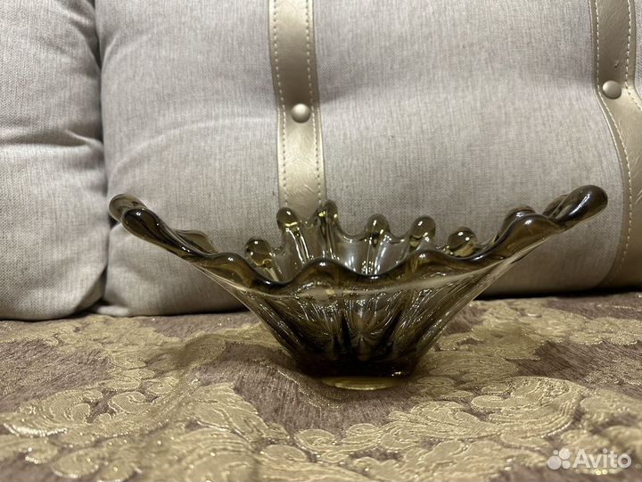 Ваза для фруктов цветная