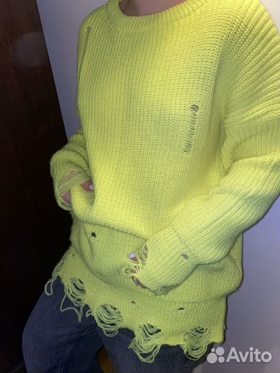 Свитер женский оверсайз