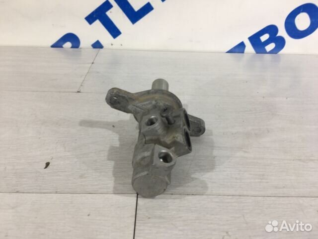 Главный тормозной цилиндр renault kaptur 1.6 CVT