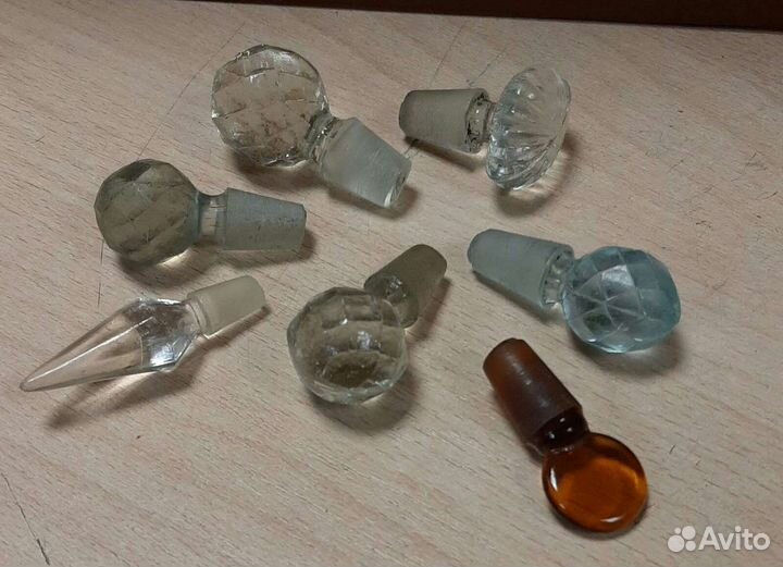 Царские склянки, пузырьки, пробки