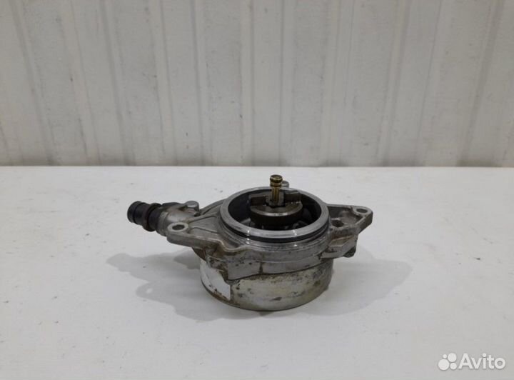 Насос вакуумный Volkswagen touareg nf 3.0 casa