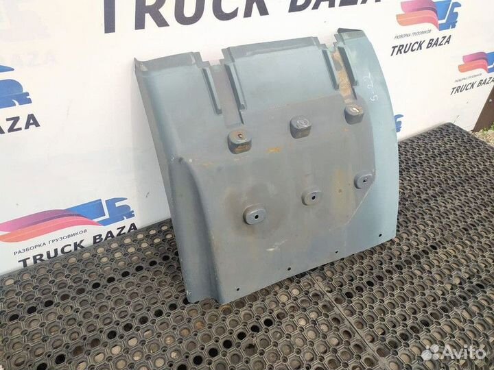 Крыло заднее левое задняя часть