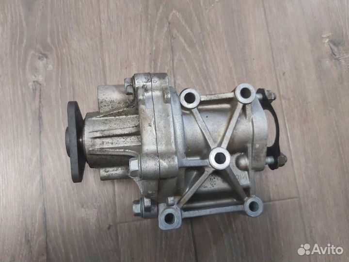 Помпа Mitsubishi Outlander III GF3W 2.4 2015