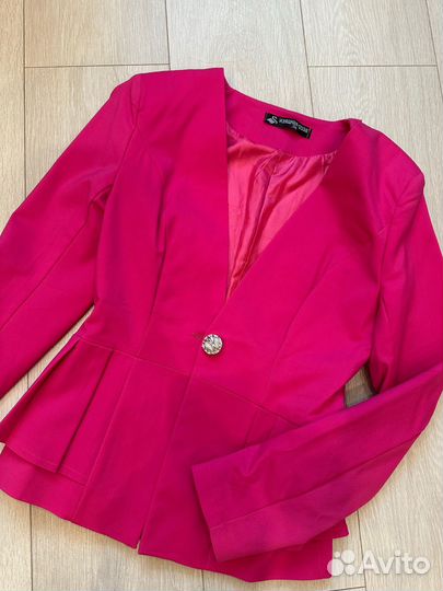 Пиджак женский