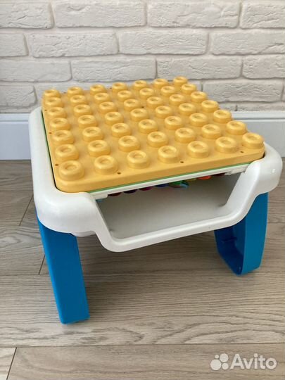 Развивающий стол Chicco