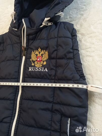 Жилетка на мальчика 5-6 лет