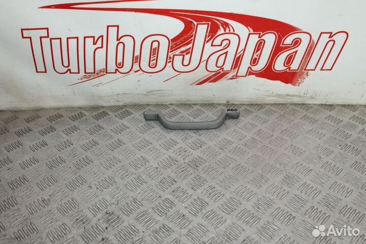 Ручка потолочная салона Toyota Hiace 100 H100
