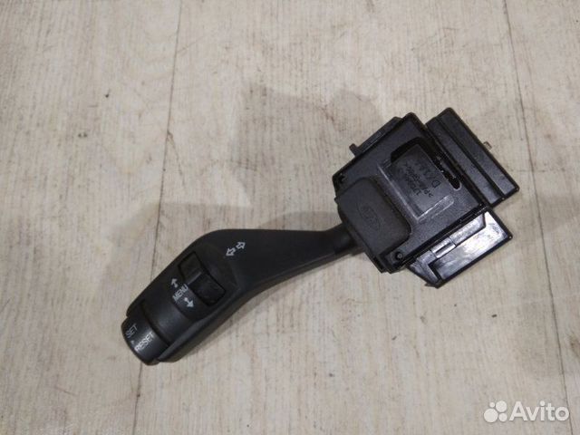 Переключатель поворотов левый Ford Focus 2