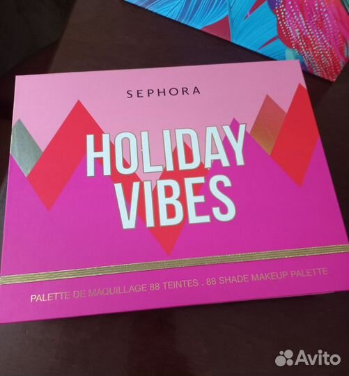 Косметическая палетка Sephora Holiday Vibes