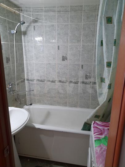 2-к. квартира, 48 м², 4/9 эт.