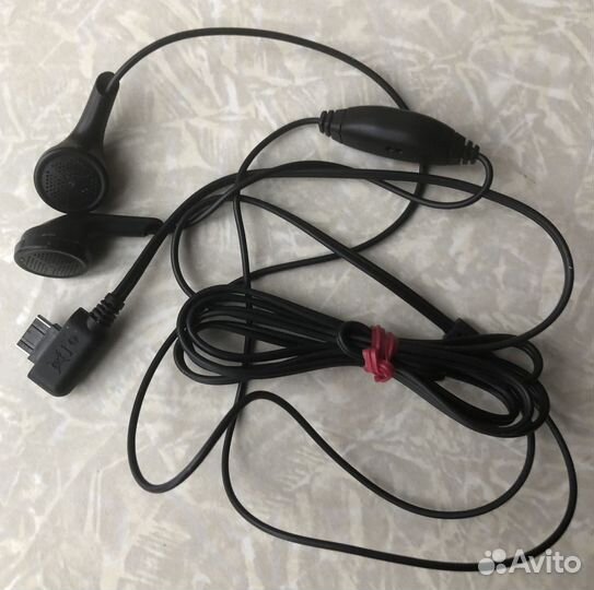 Зарядка, наушники от телефона LG кр 105