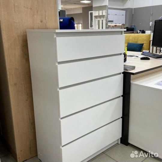 Комод белый