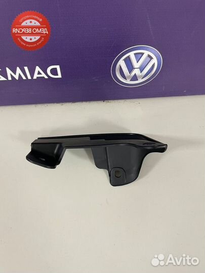 Брызговик передний Hyundai Accent правый