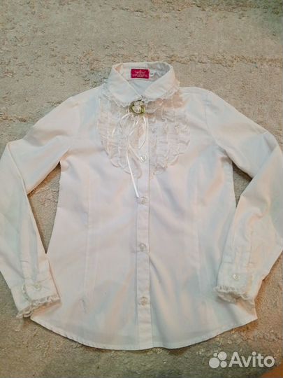 Блузки и юбка школьные