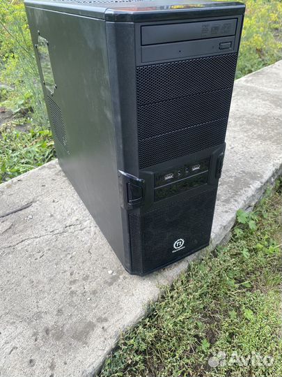 Termaltake versa h16 с двумя вентиляторами