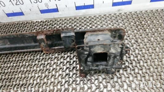 Усилитель бампера передний (кронштейн) peugeot 307