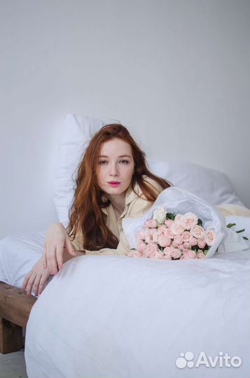 Букет из кустовых роз