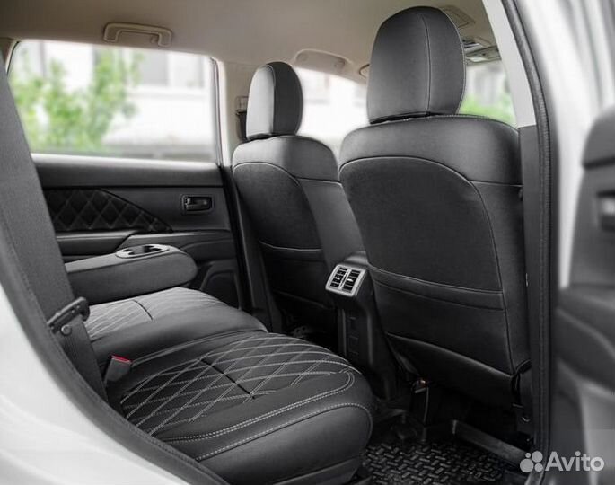 Каркасные чехлы Mitsubishi Outlander 3 Ромб 2