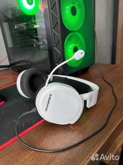 Проводная гарнитура SteelSeries Arctis 3