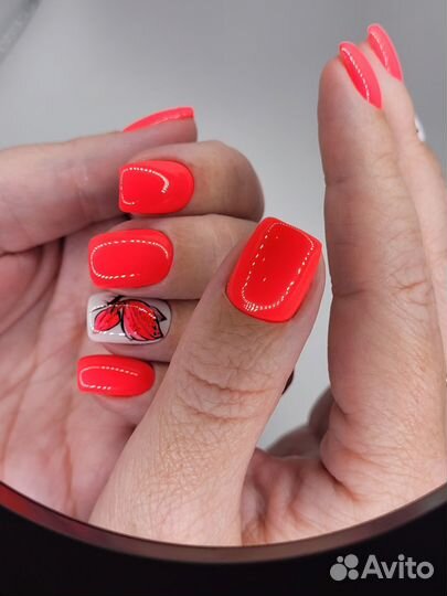 Мастер маникюра и педикюра