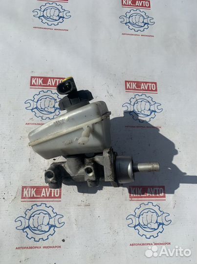 Главный тормозной цилиндр Renault Logan