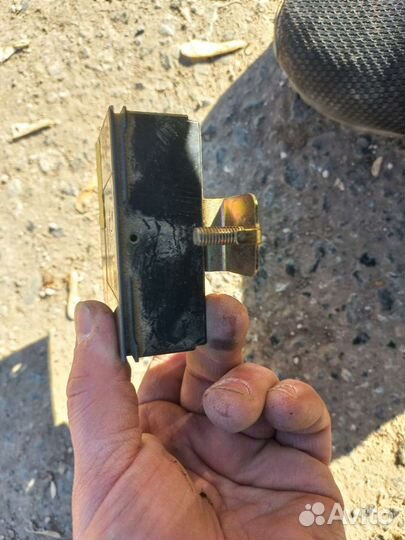 Блок управления дверьми Mazda Capella GF