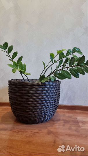 Кашпо из искусственного ротанга 20 литров