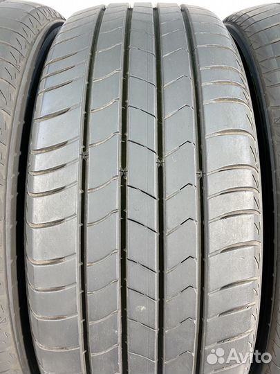 Kumho Ecsta HS51 215/55 R18 107T