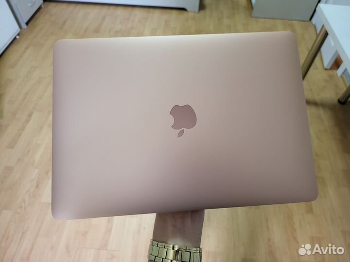 MacBook AIR 13 2020