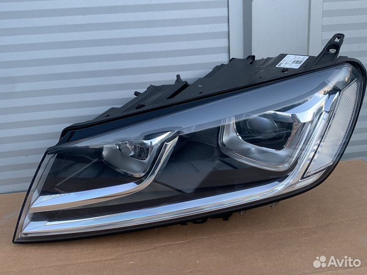 Фара VW Touareg NF